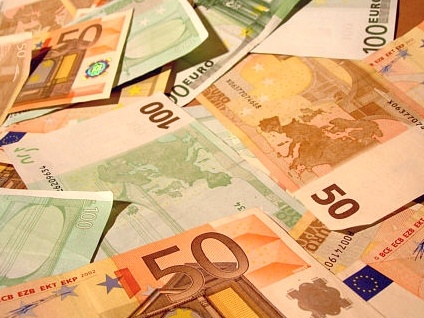 Κλιμάκιο της Eurostat στην Αθήνα  - Media