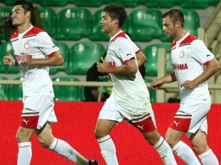 Πράσινο το ντέρμπι, κόκκινη η κορυφή - Media