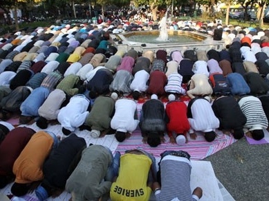 Επιστολή στη Μουσουλμανική Κοινότητα - Media