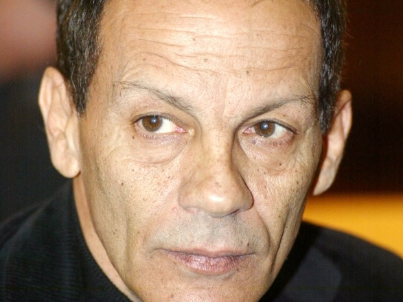 Σταύρος Ξαρχάκος - Media