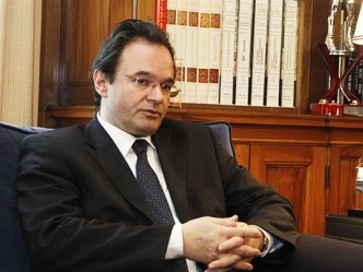 Παπακωνσταντίνου: Νέα εθνική στρατηγική ταχύτερης επιστροφής στις αγορές - Media
