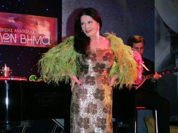 Ζωζώ Σαπουντζάκη  - Media