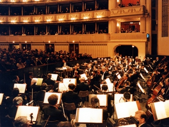 «Così fan tutte» - Media