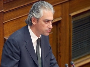 Ανοιχτό μένει το ενδεχόμενο ήπιας αναδιάρθρωσης - Media