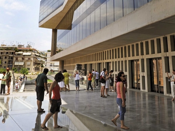 Μουσεία σε κόντρα…   - Media