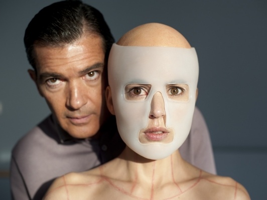 Το Δέρμα που Κατοικώ  - Media