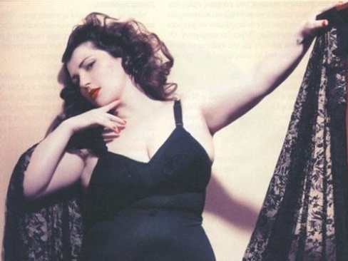 Κατερίνα Ζαρίφη - Media