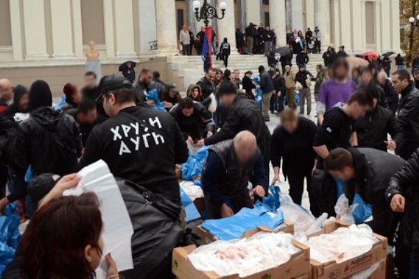 Καμίνης: Δεν θα επιτρέψω το αυριανό συσσίτιο της Χρυσής Αυγής στο Σύνταγμα - Media
