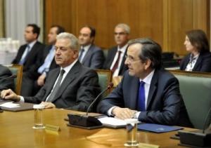 «Τροχάδην» στην κυβέρνηση - Media