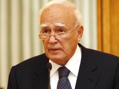 Παπούλιας: Η δημοκρατία δεν είναι αυτονόητη - Media