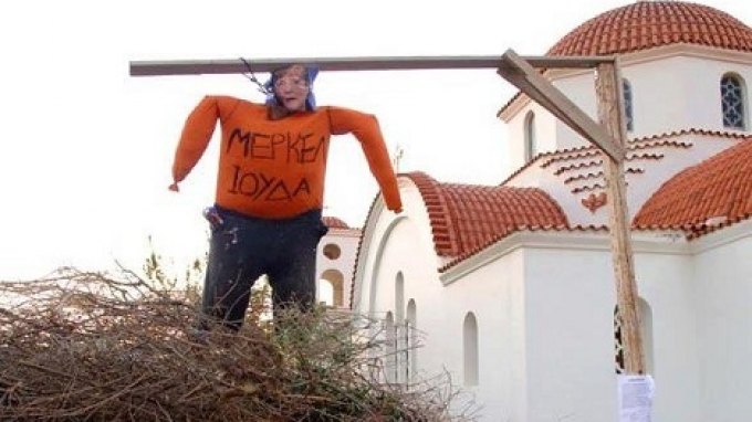 Στο Λασίθι έκαψαν… τη Μέρκελ! - Media