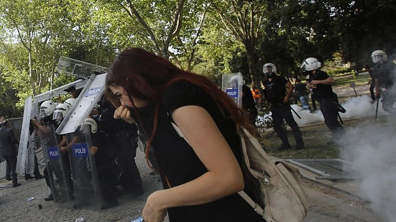 Συνεχίζεται η ένταση στην Κωνσταντινούπολη - Media