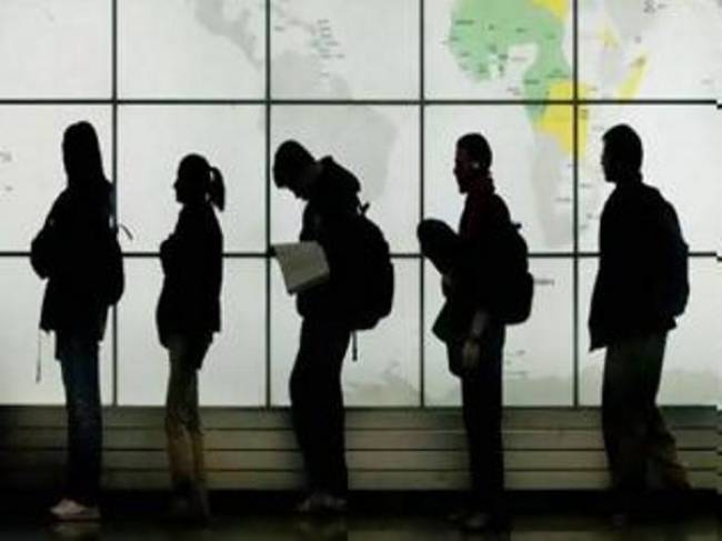 Στις 10.000 ευρώ το πρόστιμο για κάθε αδήλωτο εργαζόμενο - Media