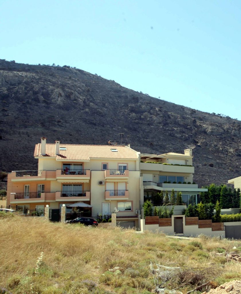 Περισσότερες από 340.000 οι νομιμοποιήσεις αυθαιρέτων - Media