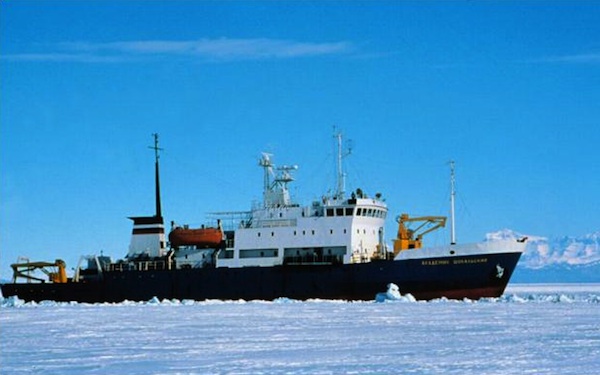Ρωσικό πλοίο «κόλλησε» στην Ανταρκτική - Media