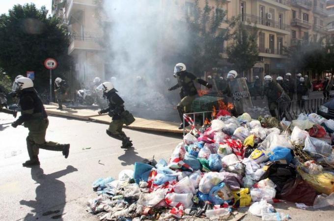 Ψάχνουν οικονομική ενίσχυση μέσω AIDS… - Media