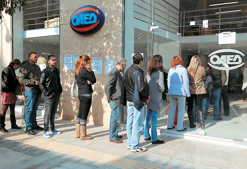 Οι Έλληνες δεν πιστεύουν το success story της κυβέρνησης, σύμφωνα με τη Wall Street Journal
 - Media