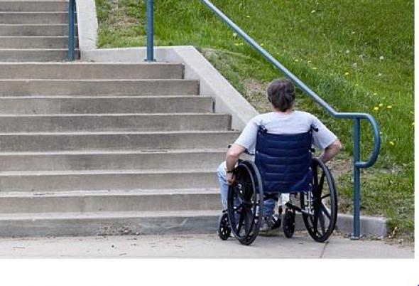 Πως νιώθουν τα άτομα με κινητικά προβλήματα σε ένα κόσμο φτιαγμένο για άλλους; - Media