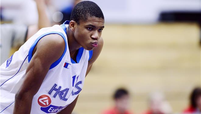 Στο νοσοκομείο ο Γιάννης Αντετοκούνμπο
 - Media