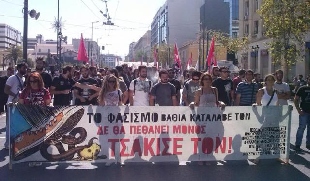 Αντιφασιστική συγκέντρωση του ΠΑΜΕ στο κέντρο της Αθήνας
 - Media