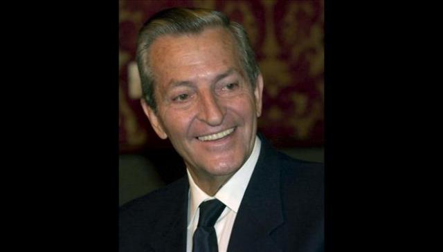 Πέθανε ο πρώην πρωθυπουργός της Ισπανίας Αντόλφο Σουάρες - Media