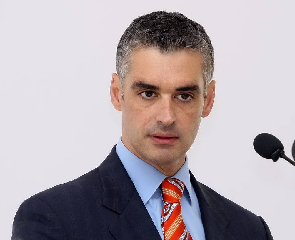 Ο Άρης είναι μαρξιστής, κεντρώος και ακροδεξιός (Video) - Media