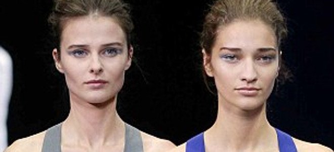 Παγκόσμιο σοκ με τα μοντέλα του Αρμάνι- Οι γυναίκες είναι σκελετωμένες στο όριο της ανορεξίας (Photos) - Media