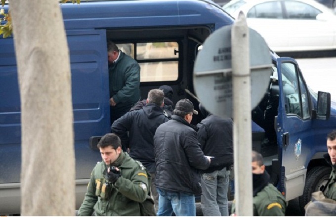 Ελεύθεροι δυο αστυνομικοί για το κύκλωμα ναρκωτικών - Media