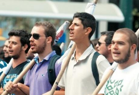 Στη Βουλή εν μέσω κινητοποιήσεων το σχέδιο «Αθηνά» - Media