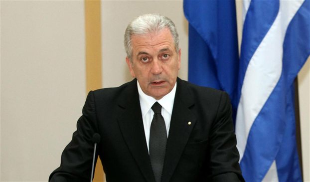 Αβραμόπουλος: Κοινό ευρωπαϊκό σύστημα για τη μετανάστευση και το άσυλο - Media