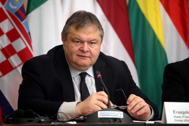 Βενιζέλος: Φιλική και ουσιαστική η συνάντηση με τον Τσαβούσογλου - Media