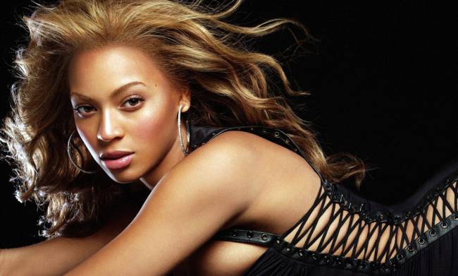 Η Μπιγιονσέ  πιο ισχυρή διασημότητα στη λίστα του Forbes  - Media