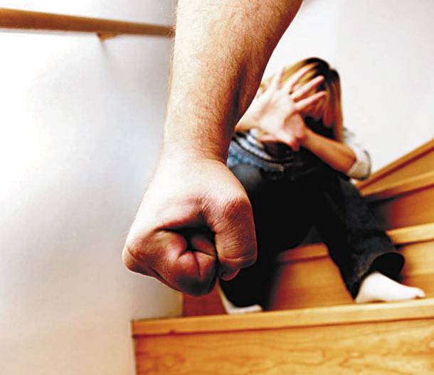 Βία στο σπίτι… - Media