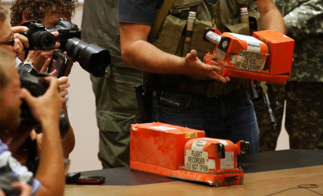 Στην Βρετανία η εξέταση των μαύρων κουτιών του Boeing - Media