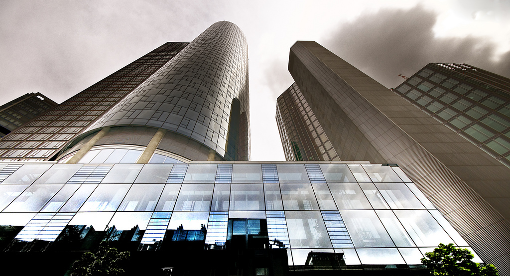 Οι «κρυφοί» και με το αζημίωτο σύμβουλοι της τρόικας - Media