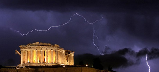 New York Times: Η Ελλάδα κατάφερε να μην γίνει Βαϊμάρη - Media