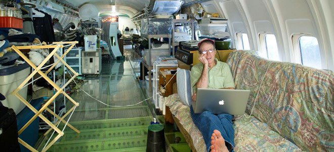 Μετέτρεψε σε σπίτι αεροσκάφος της Ολυμπιακής (Video + Photos) - Media