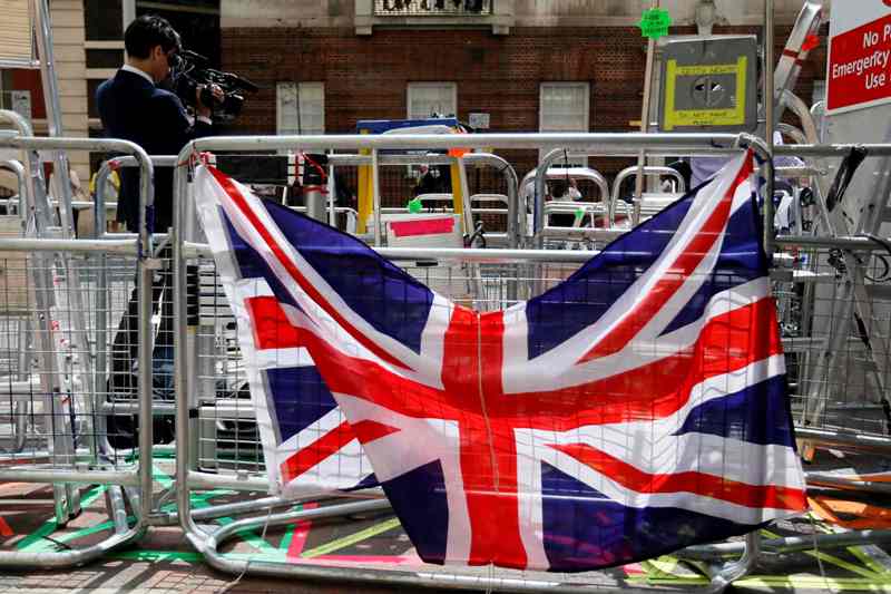 Ουίλιαμ και Κέιτ περιμένουν το μωρό! - Media