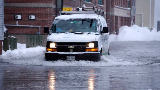 Θα ζητήσει βοήθεια για τις πλημμύρες από την ΕΕ η Βρετανία; - Media