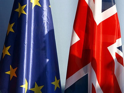 Τα «γύρισαν» οι Βρετανοί – Θέλουν να μείνουν στην ΕΕ - Media