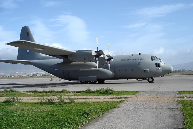 Τούρκοι παρεμπόδισαν αμερικανικά C-130 να εισέλθουν στην Κωνσταντινούπολη - Media