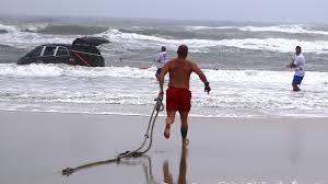 Πήγε να πνίξει τα παιδιά της στον Ατλαντικό (Video) - Media