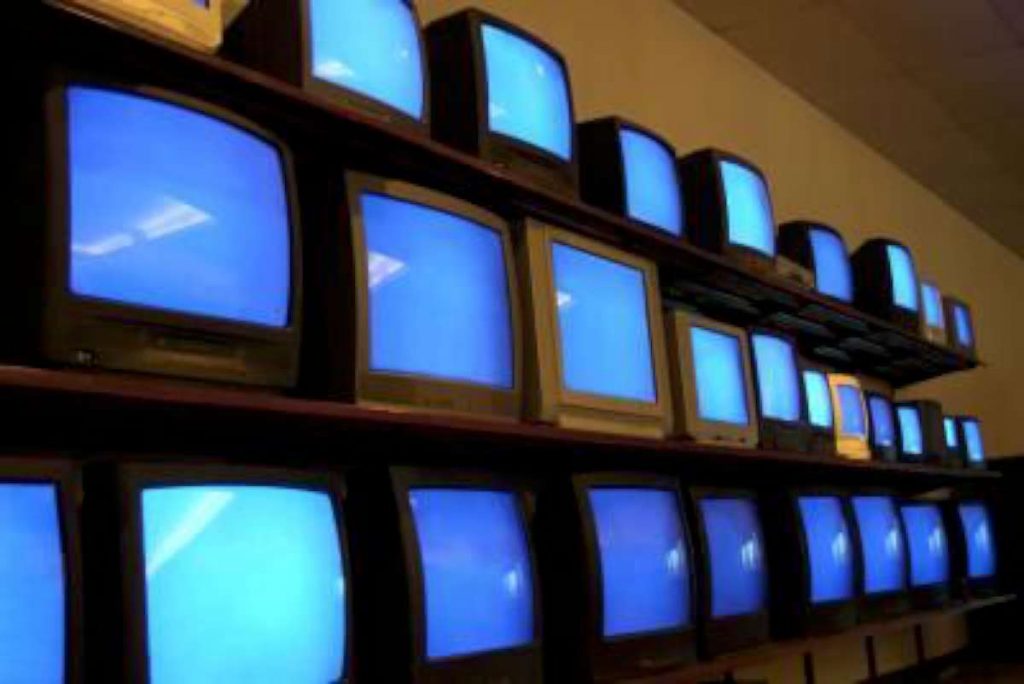 Πρόστιμο 1,47δις για καρτέλ σε Philips, Panasonic, Samsung, Toshiba και άλλες 3 εταιρείες - Media