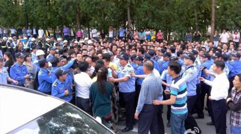 Απεργία Κινέζων εργατών στο μεγαλύτερο εργοστάσιο του κόσμου - Media