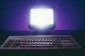 Τάσεις εθισμού στο Διαδίκτυο για το 7% των στρατευμένων - Media