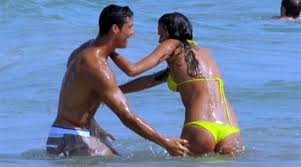 Έφυγαν από τη Μύκονο και άφησαν πίσω τους… σκουπίδια ο Κριστιάνο και η Ιρίνα 
 - Media