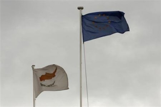Τα «βρίσκουν» κυπριακή κυβέρνηση και τρόικα για το «κούρεμα» - Media