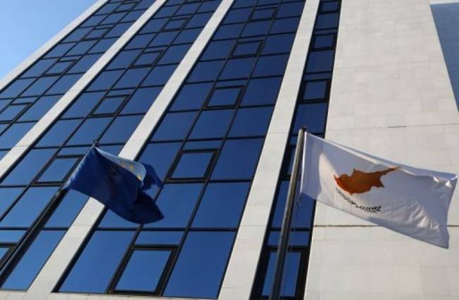Στην τελική ευθεία οι διαπραγματεύσεις κυπριακής κυβέρνησης με τρόικα  - Media