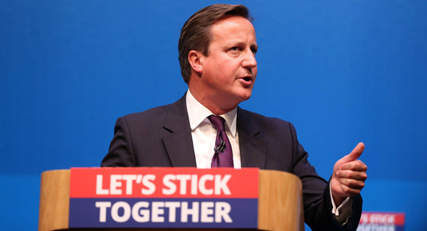 Ο Κάμερον παρακάλεσε τους Σκωτσέζους να μείνουν
  - Media