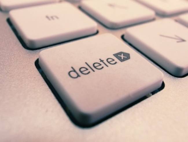 Ολική διαγραφή από το Internet - Πώς μπορώ να εξαφανιστώ; - Media